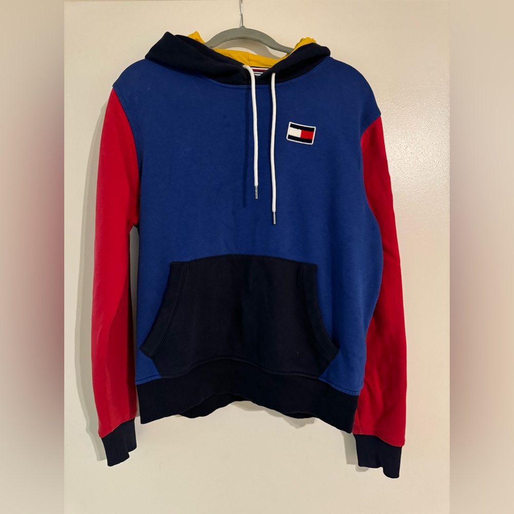 Tommy Hilfiger 90’s multicolored color block pullover hoodie